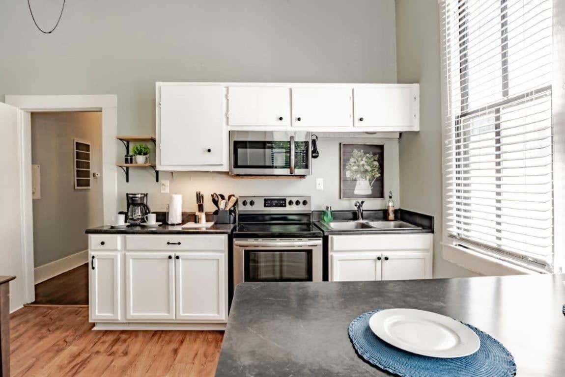 Mins From Downtown & Dining, Dauphin Darling 2 Διαμέρισμα Μόμπαϊλ Εξωτερικό φωτογραφία